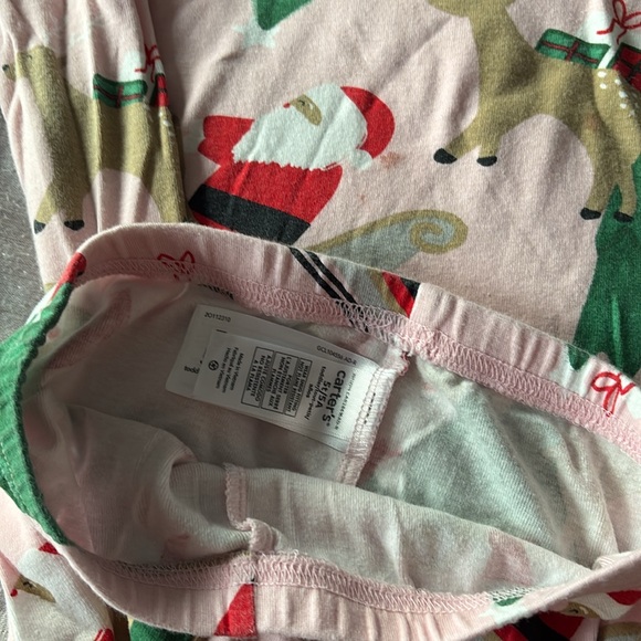 Carter’s Two-piece Santa Pjs - Picture 3 of 4